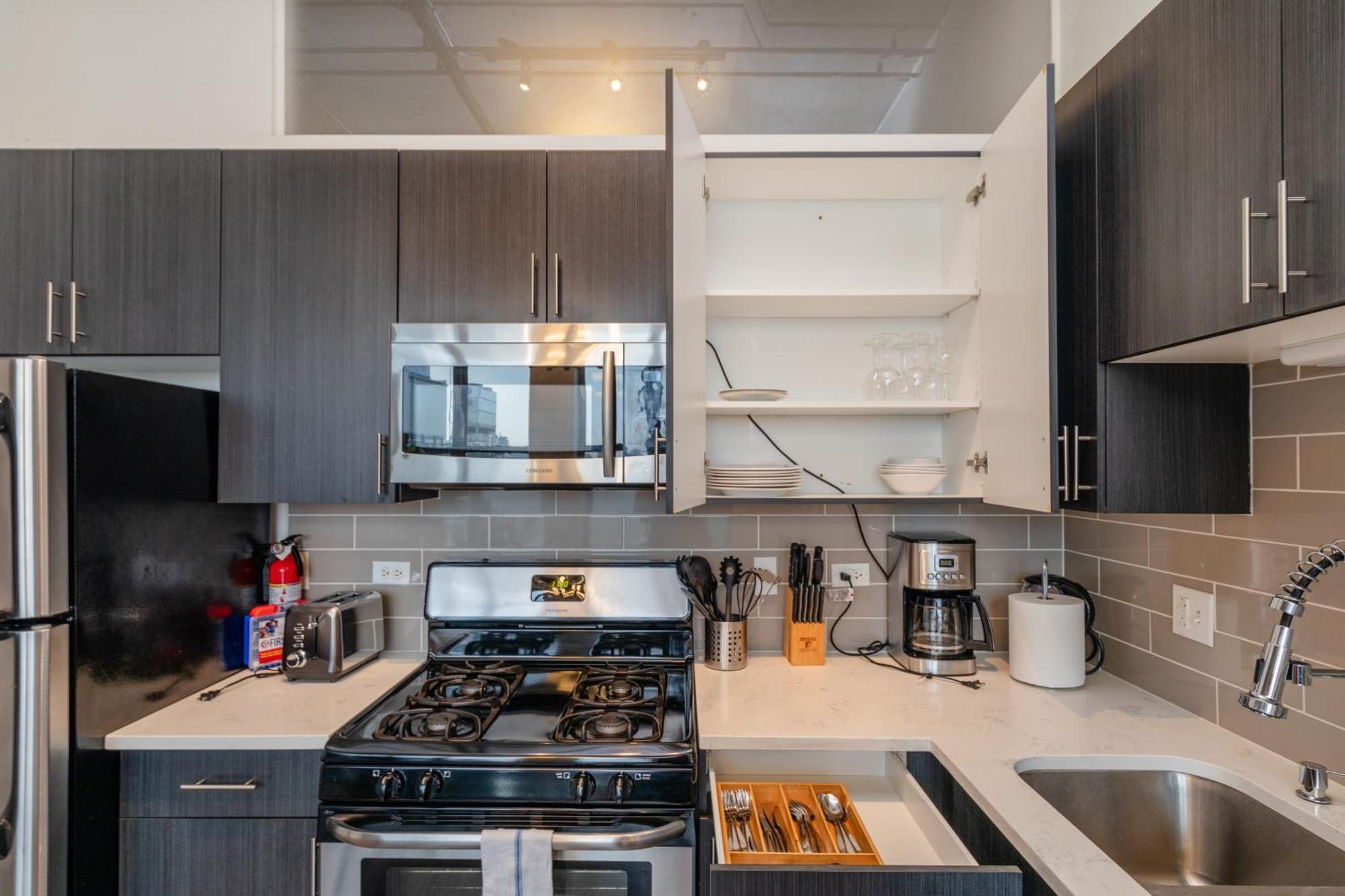 Family Friendly 2Br South Loop Suite With Optional Parking And Gym Access Sleeps Up To 8 Near Mccormick Place And Soldier Field 芝加哥 外观 照片